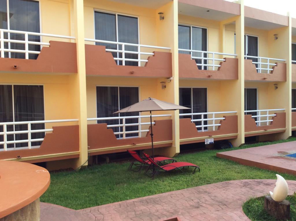 Hotel La Media Luna Inn Huejutla de Reyes Esterno foto